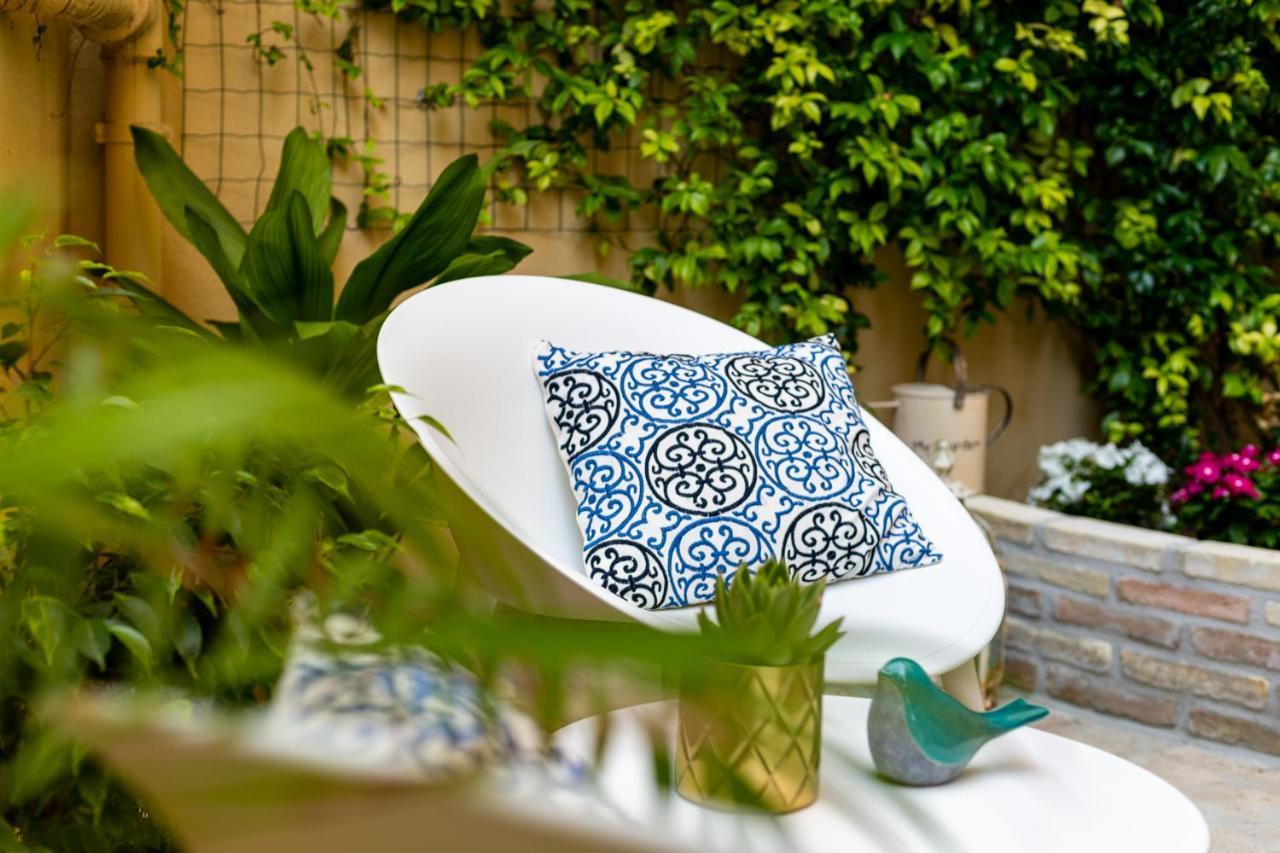 Lucenova Guest-house
